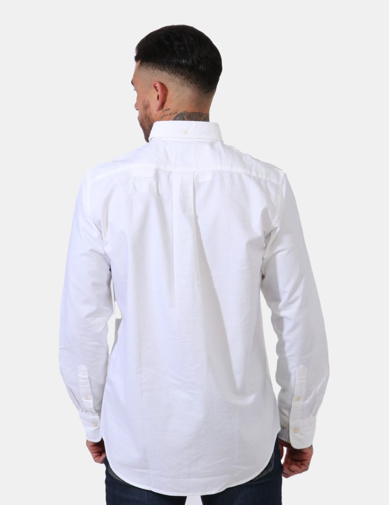 Camicia Gant Bianco - Camicia classica da uomo in total bianco. Presente taschino a toppa ad altezza cuore con piccolo logo