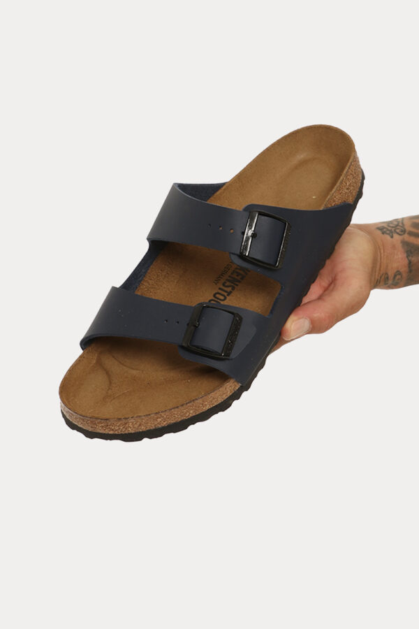 Sandali Birkenstock blu - COMPOSIZIONE E VESTIBILITÀ:Cuoio materiali tessili e altre materieIl modello è alta 178 cm e indos