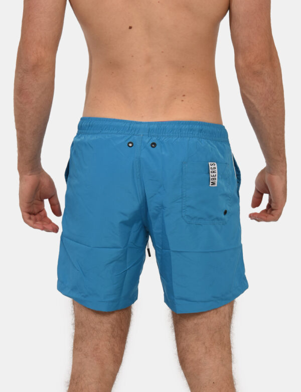 Costume Bikkembergs Azzurro - Costume modello shorts in 100% poliestere. Il capo si sviluppa in total azzurro con logo brand