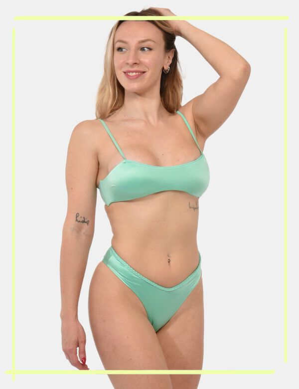 Slip F**K Verde - Costume modello slip brasiliana in total verde acquamarina. La vestibilità è morbida e regolabile grazie a