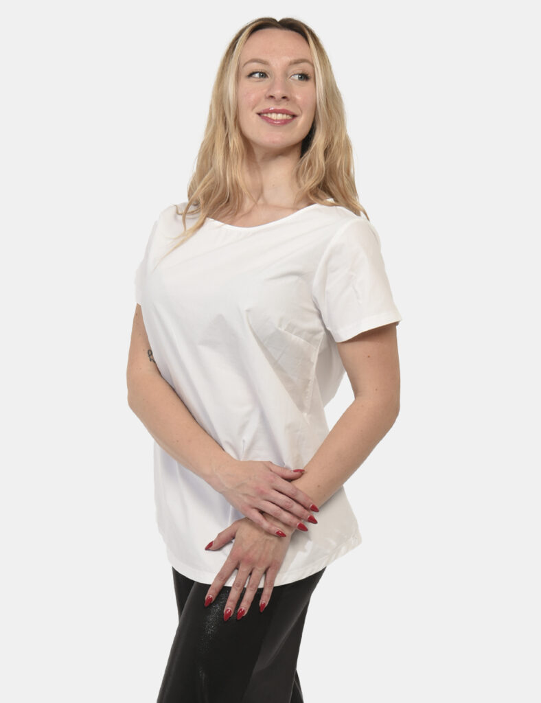 T-shirt Rue De Clerie Bianco - T-shirt in cotone spesso ed in total bianco. Presente girocollo classico e qualche cucitura e
