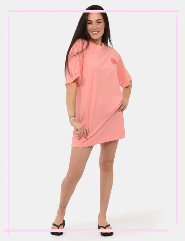 Abito Sundek Rosa - Vestito da mare modello t-shirt lunga in total rosa chiaro con logo brand ricamato ad altezza cuore. La