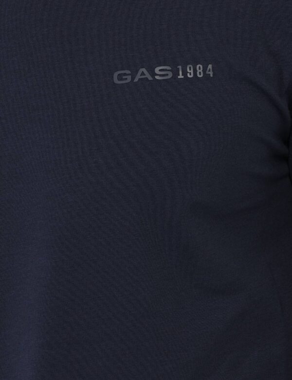 Maglia Gas Blu - La t-shirt a manica lunga con micro logo Gas è il capo must have di tutti i guardaroba! Fresca e versatile