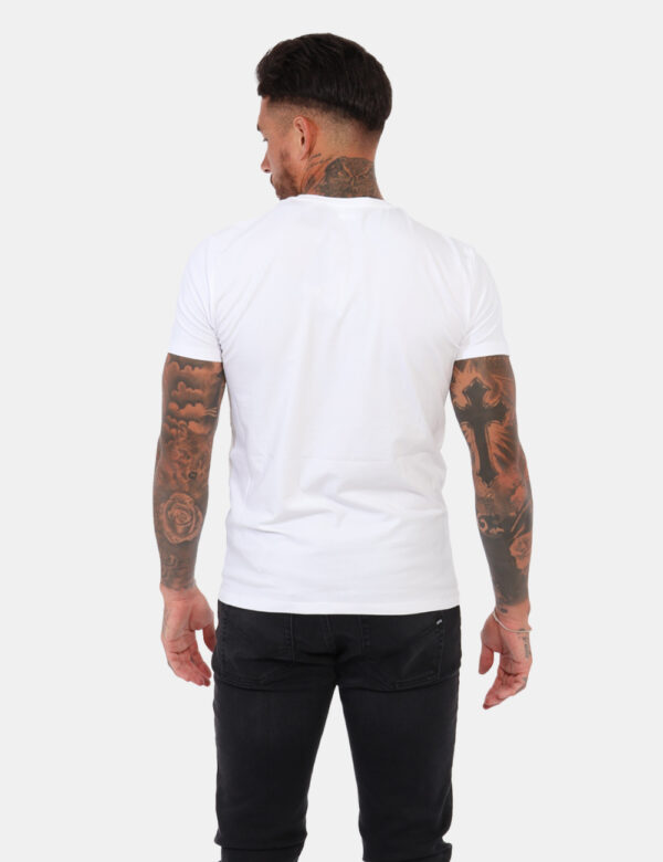 T-shirt Gas Bianco - La t-shirt con micro logo Gas è il capo must have di tutti i guardaroba! Fresca e versatile puoi indoss