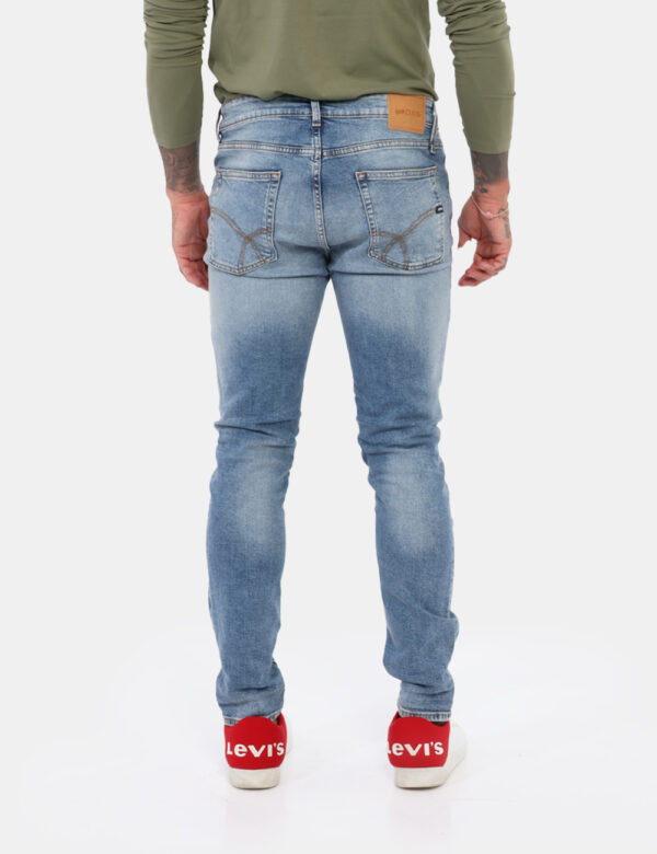 Jeans Gas Jeans - Jeans chiaro Gas slim fit, modello cinque tasche. Indossalo per non sbagliare mai!