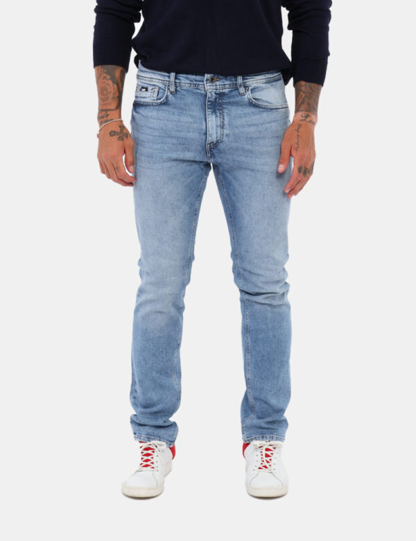 Jeans Gas Jeans - Jeans nero Gas slim fit, modello cinque tasche. Indossalo per non sbagliare mai!