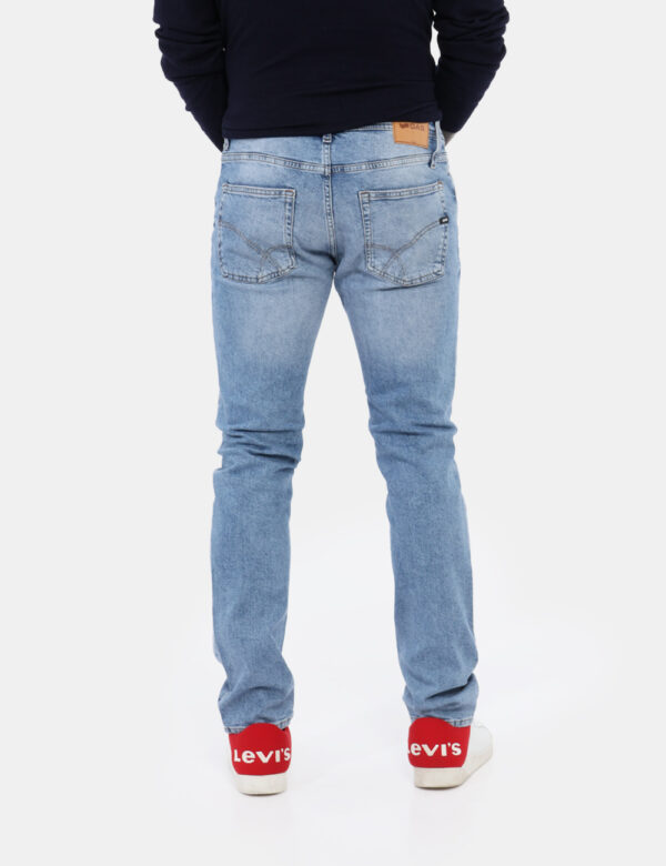 Jeans Gas Jeans - Jeans nero Gas slim fit, modello cinque tasche. Indossalo per non sbagliare mai!