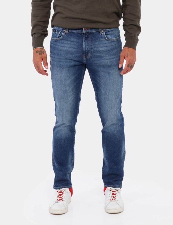 Jeans Gas Jeans - Jeans Gas regolare, modello cinque tasche. Indossalo per non sbagliare mai!