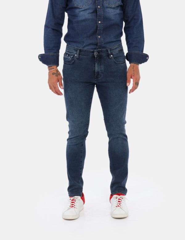 Jeans Gas Jeans - Jeans dark blue Gas skinny, modello cinque tasche. Indossalo per non sbagliare mai!