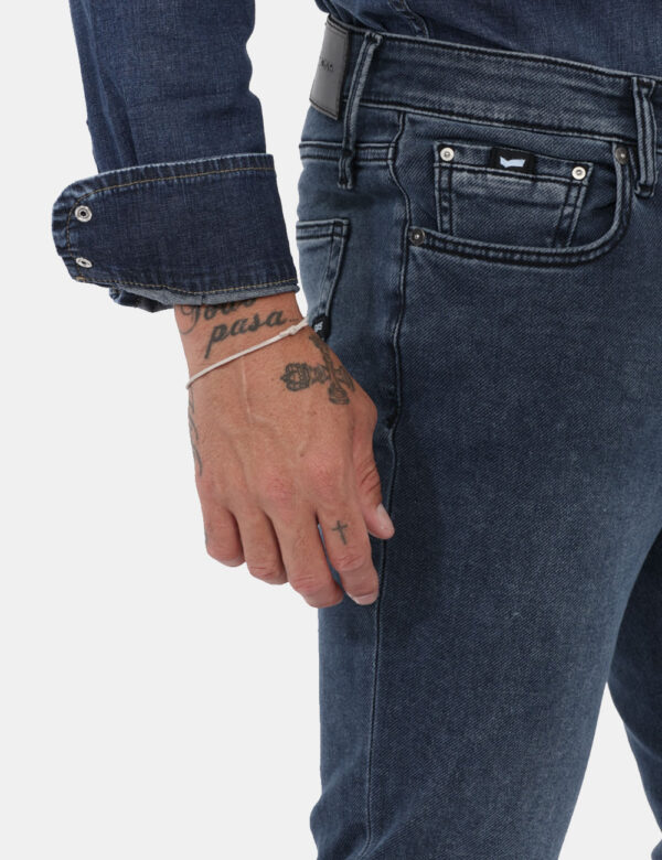 Jeans Gas Jeans - Jeans dark blue Gas skinny, modello cinque tasche. Indossalo per non sbagliare mai!