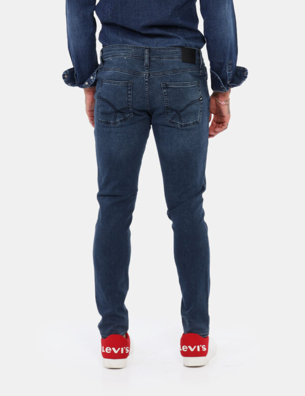 Jeans Gas Jeans - Jeans dark blue Gas skinny, modello cinque tasche. Indossalo per non sbagliare mai!