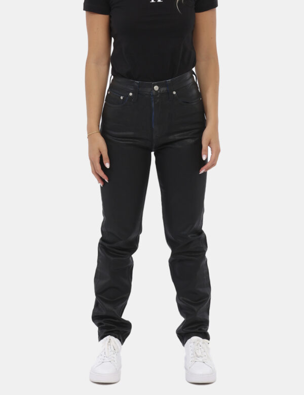 Jeans Calvin Klein Nero - Cod. art. J20J222431 B CVVi ricordiamo che tutti i nostri articoli sono originali.