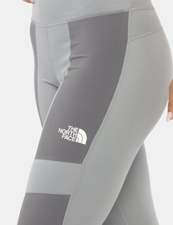 Leggings The North Face Grigio - Cod. art. NF0A893D D CVVi ricordiamo che tutti i nostri articoli sono originali.