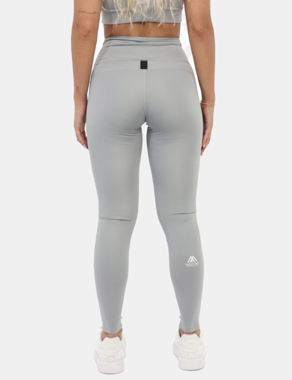 Leggings The North Face Grigio - Cod. art. NF0A893D D CVVi ricordiamo che tutti i nostri articoli sono originali.