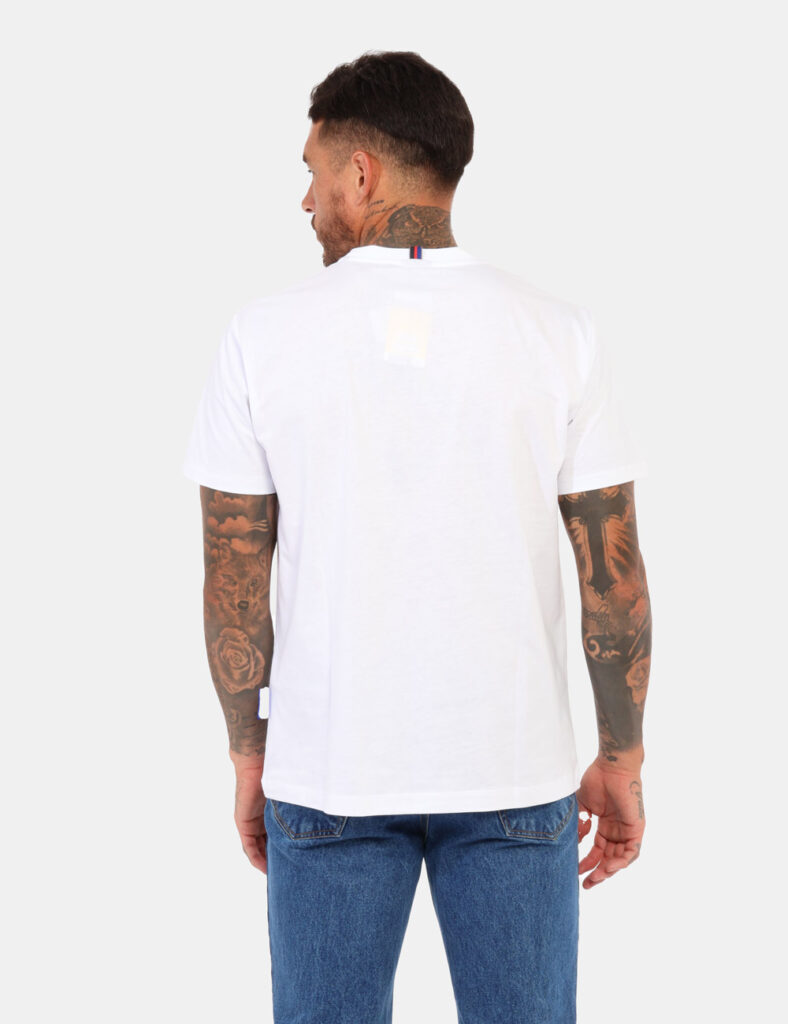 T-shirt Red Bull blu bianco - Questa t-shirt Red Bull Racing x Pepe Jeans da uomo, realizzata in morbido cotone, è un capo i