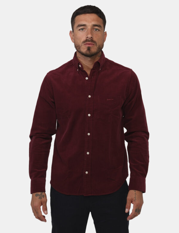 Camicia Gant Bordeaux - L’articolo appartiene al campionario esclusivo di stagione: pezzo unicoCod. art. 2403 3230228 N CVVi