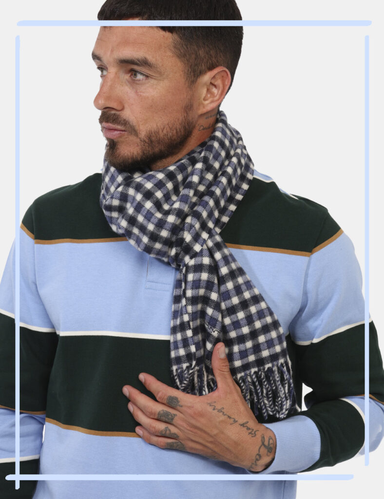 Gant uomo outlet - Maglione Gant blu  - Sciarpa Gant Blu