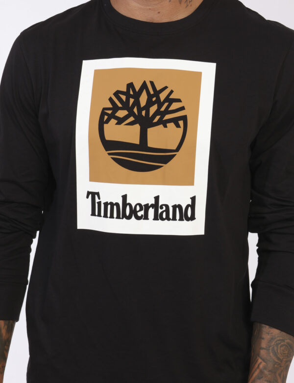 T-shirt Timberland Nero - L’articolo appartiene al campionario esclusivo di stagione: pezzo unicoCod. art. TB0A5VBB B CVVi r