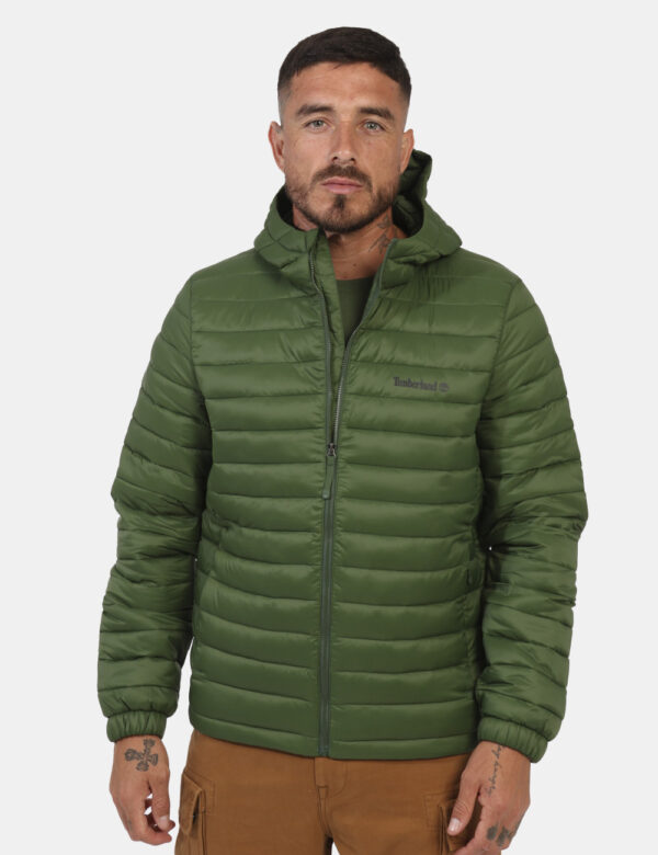 Piumino Timberland Verde - L’articolo appartiene al campionario esclusivo di stagione: pezzo unicoCod. art. TB0A625K B CVVi