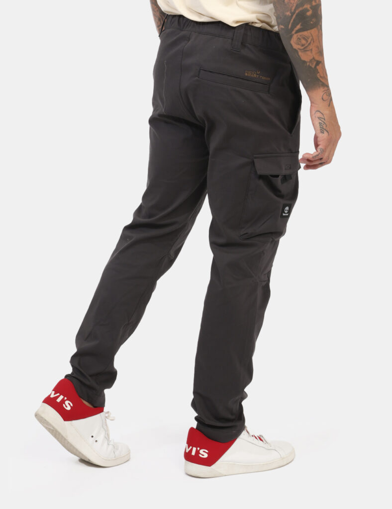 Pantaloni cargo Timberland Nero - L’articolo appartiene al campionario esclusivo di stagione: pezzo unicoCod. art. TB0A62N7