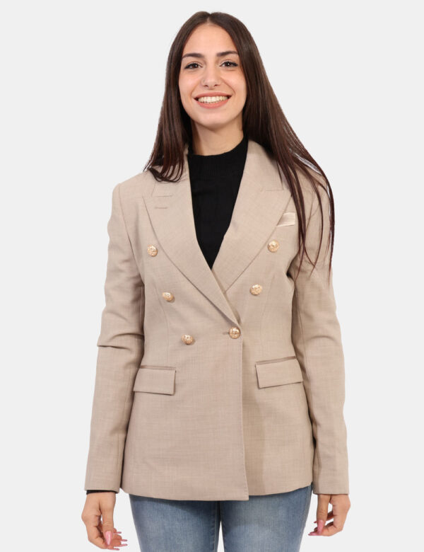 Blazer Yes Zee Beige - Blazer elegante con revers classici e abbottonatura con bottoni dorati, che aggiungono un tocco sofis