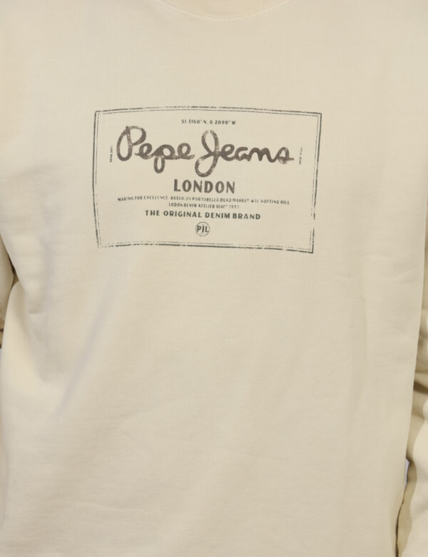 Felpa Pepe Jeans Beige - Felpa classica su base beige con stampa logo brand in tinta. La vestibilità è morbida e regolare. L