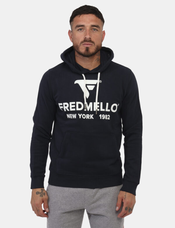 Felpa Fred Mello Blu - Felpa classica con cappuccio in total blu navy con stampa grande logo brand bianco. Presente anche ta