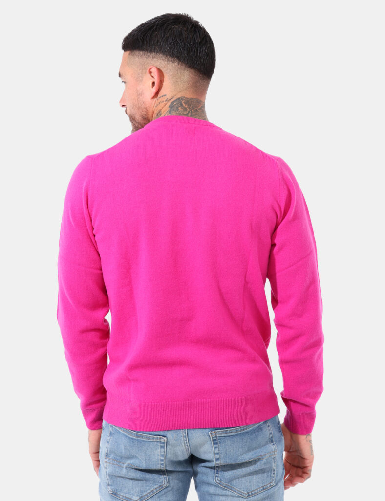 Maglione Gant Fucsia - Maglione in lana con girocollo classico ed in total fucsia. Presente patch logo brand ad altezza cuor