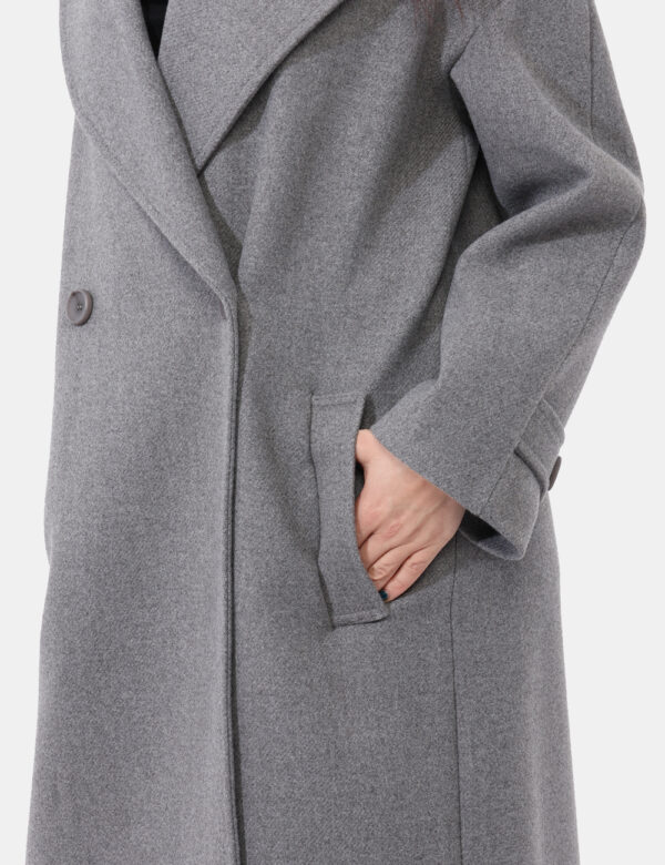 Cappotto Sandro Ferrone Grigio - Cod. artS25YBEFATE 2SVVi ricordiamo che tutti i nostri articoli sono originali.