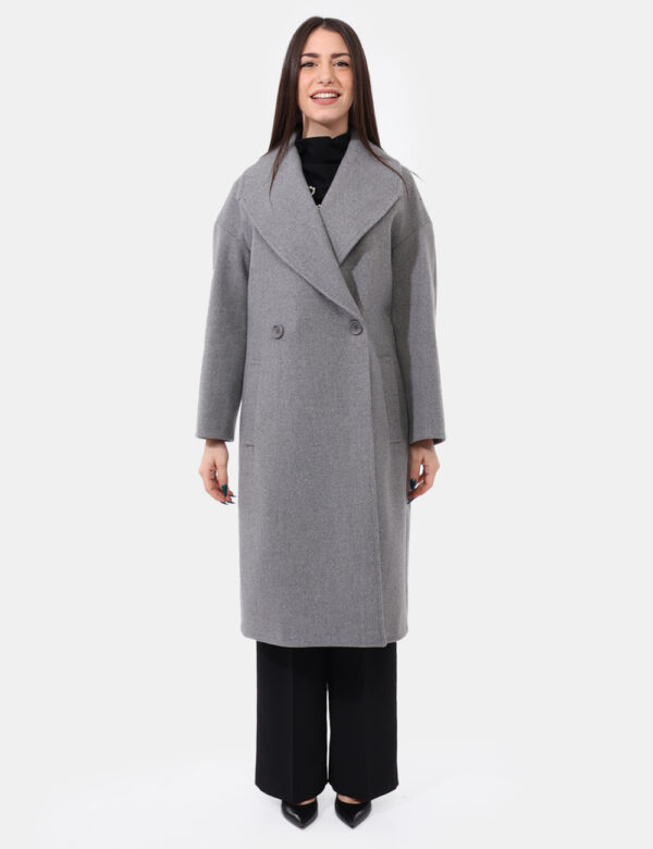 Cappotto Sandro Ferrone Grigio - Cod. artS25YBEFATE 2SVVi ricordiamo che tutti i nostri articoli sono originali.