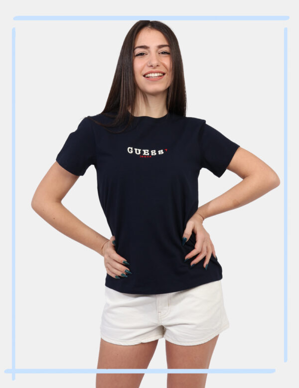 T-shirt taglia S Guess Blu - L’articolo appartiene al campionario esclusivo di stagione: pezzo unico.Cod. art. W5RI54J1314 G