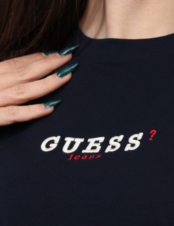 T-shirt taglia S Guess Blu - L’articolo appartiene al campionario esclusivo di stagione: pezzo unico.Cod. art. W5RI54J1314 G