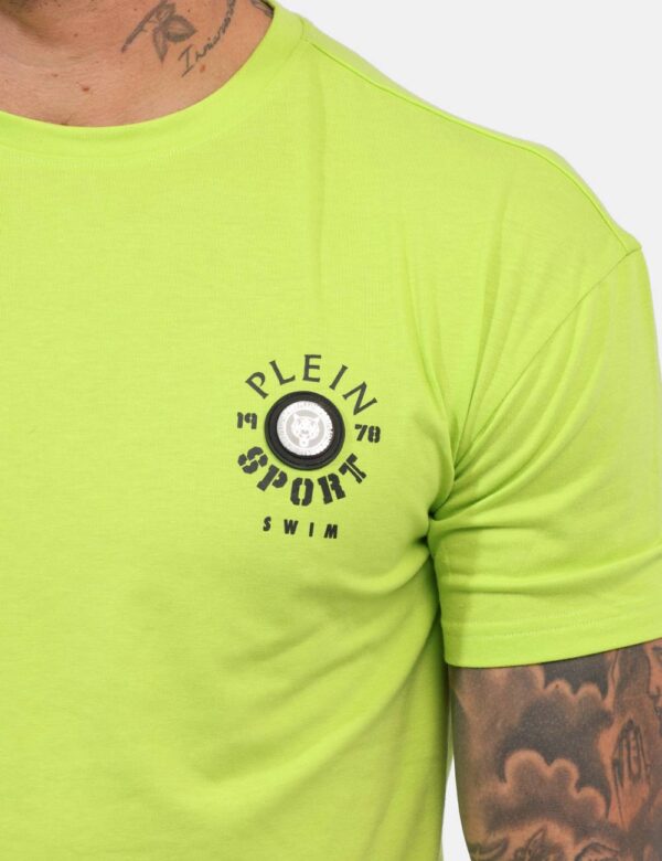 T-shirt Plein Sport Verde taglia M - L’articolo appartiene al campionario esclusivo di stagione: pezzo unico.Cod. art. PS25M