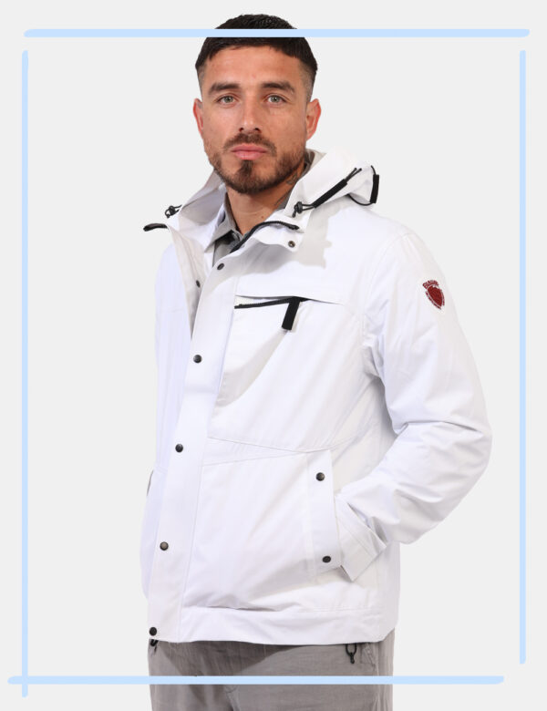 Giacca Blauer Bianco taglia L - L’articolo appartiene al campionario esclusivo di stagione: pezzo unico.Cod. art. 25SBLUC110