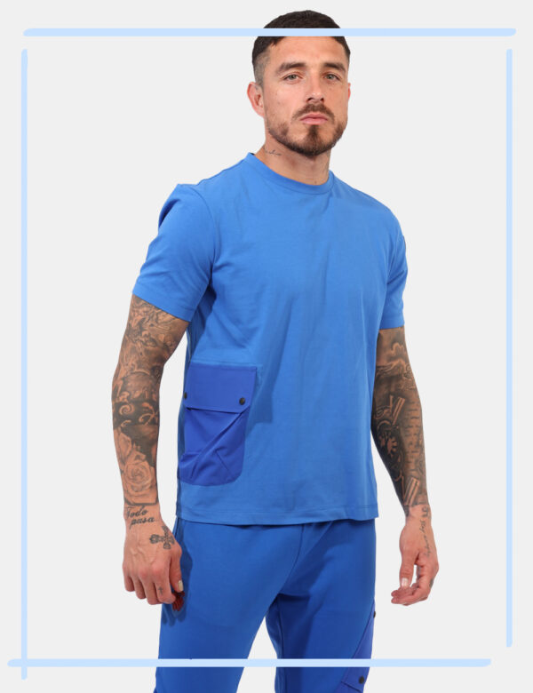 T-shirt Blauer Blu taglia L - L’articolo appartiene al campionario esclusivo di stagione: pezzo unico.Cod. art. 25SBLUH02103