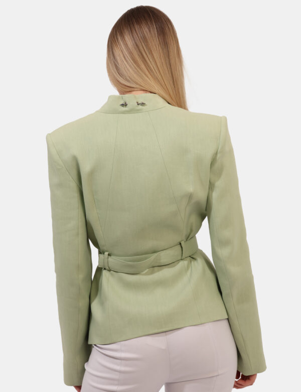 Blazer Patrizia Pepe Verde - Blazer in total verde chiaro con tasche fake. La vestibilità è morbida e pratica grazie a botto